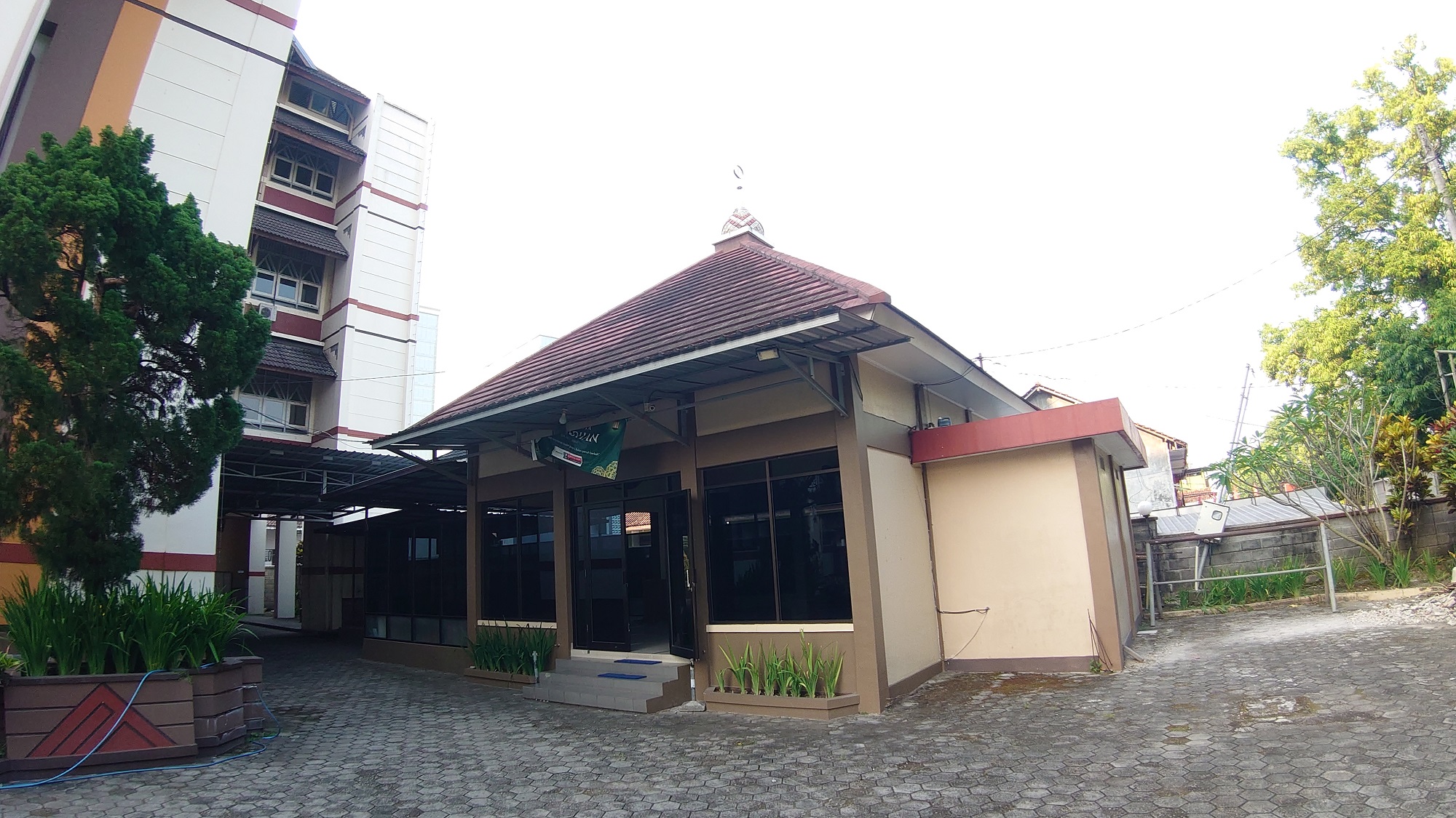 Masjid Kampus