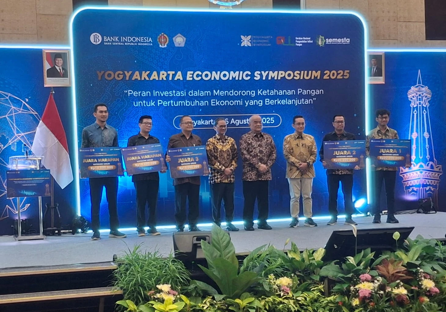 Ketua STIM YKPN Yogyakarta Torehkan Prestasi di Kompetisi Paper YES 2025